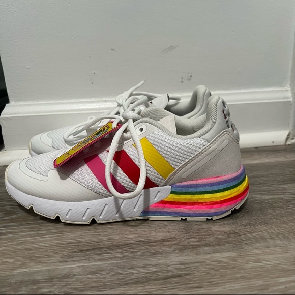adidas Originals ZX 1K Boost Pride White Rainbow Men Unisex Casual Shoes - Picture 3 of 7